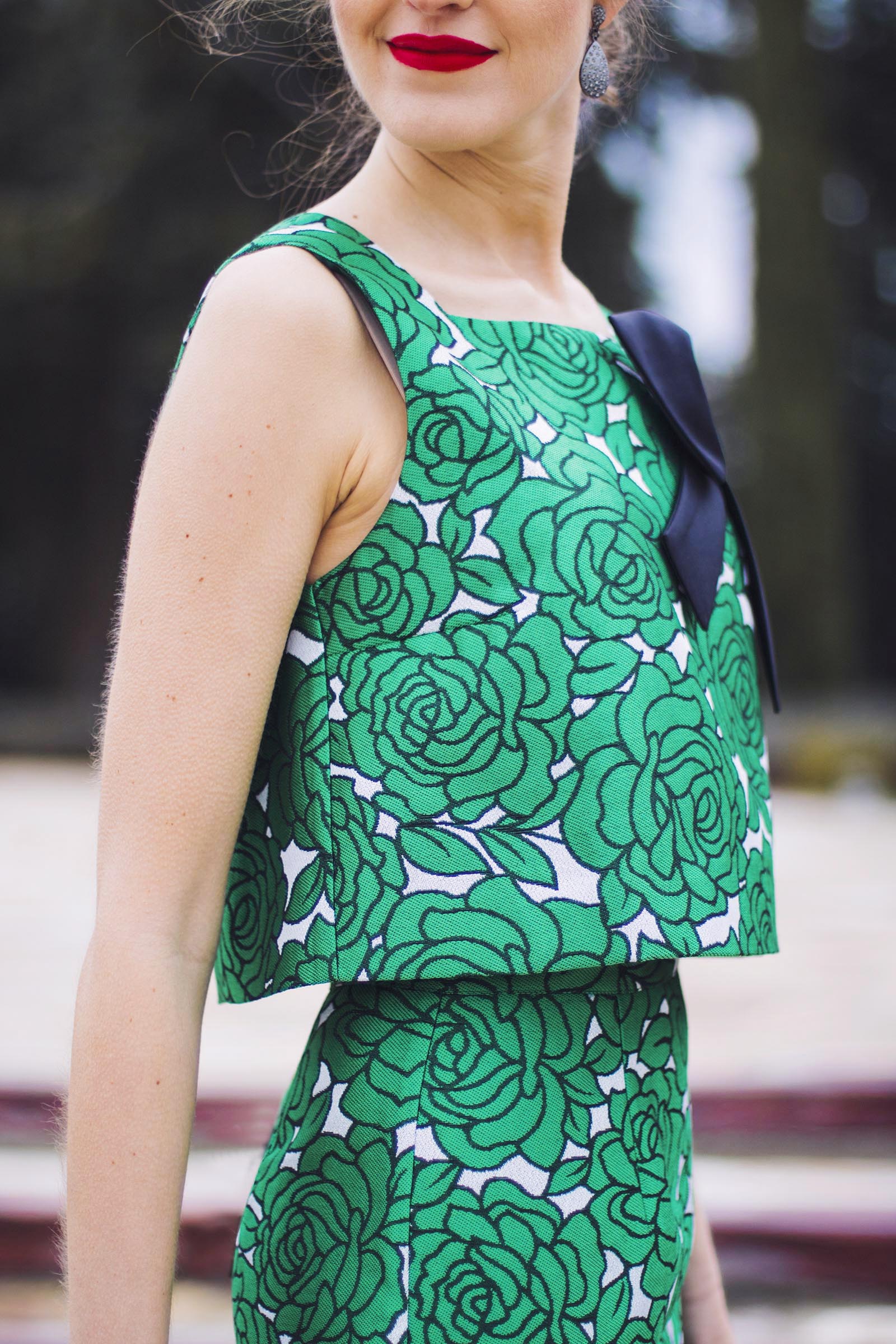 Vestido verde falda crop top invitada verde