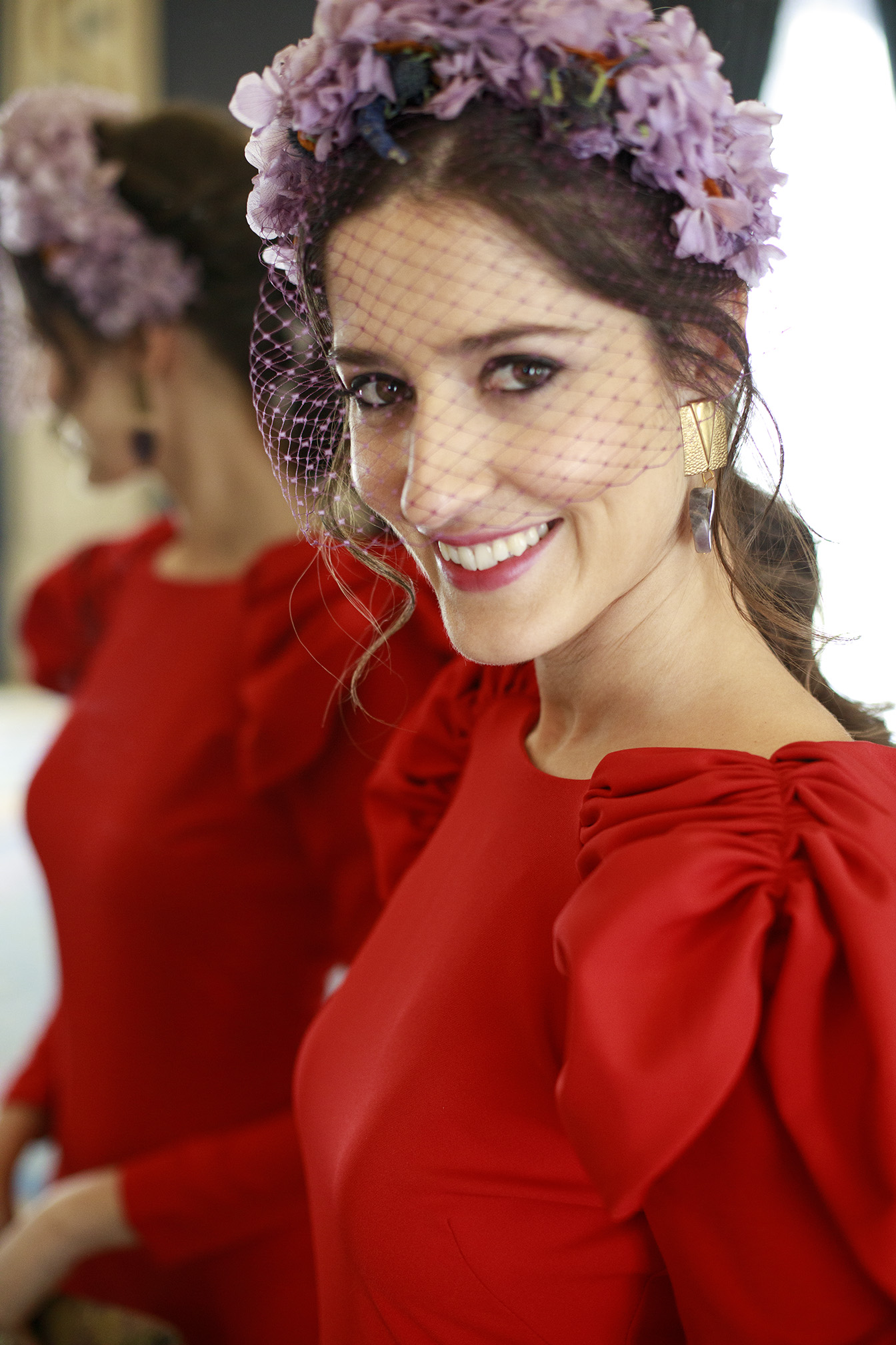 Vestido rojo boda comunion bautizo tocado flores invitada perfecta