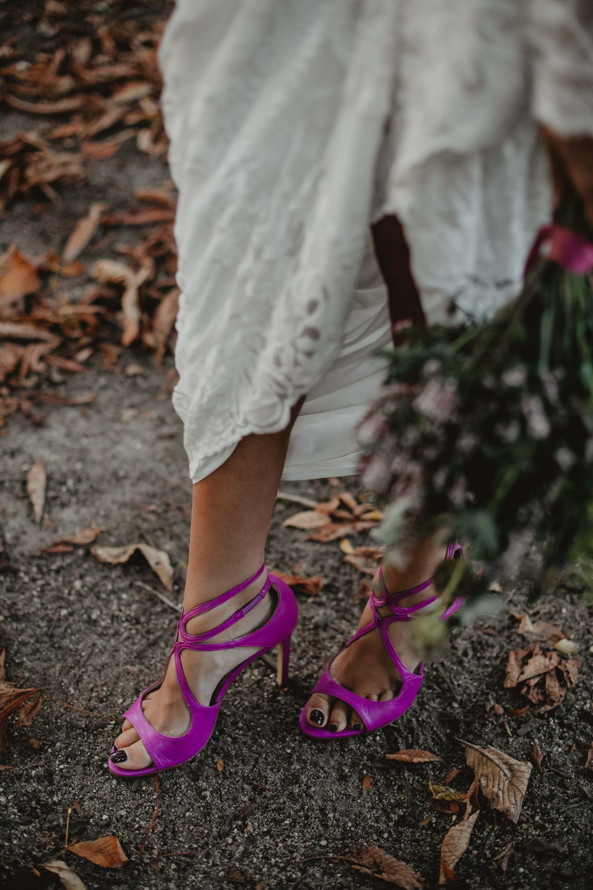 zapatos morados novia sandalias invitada salo madrid