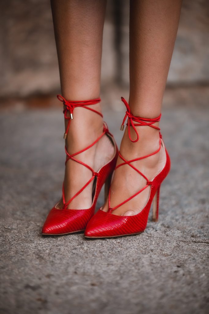 zapatos rojos comodos invitada boda