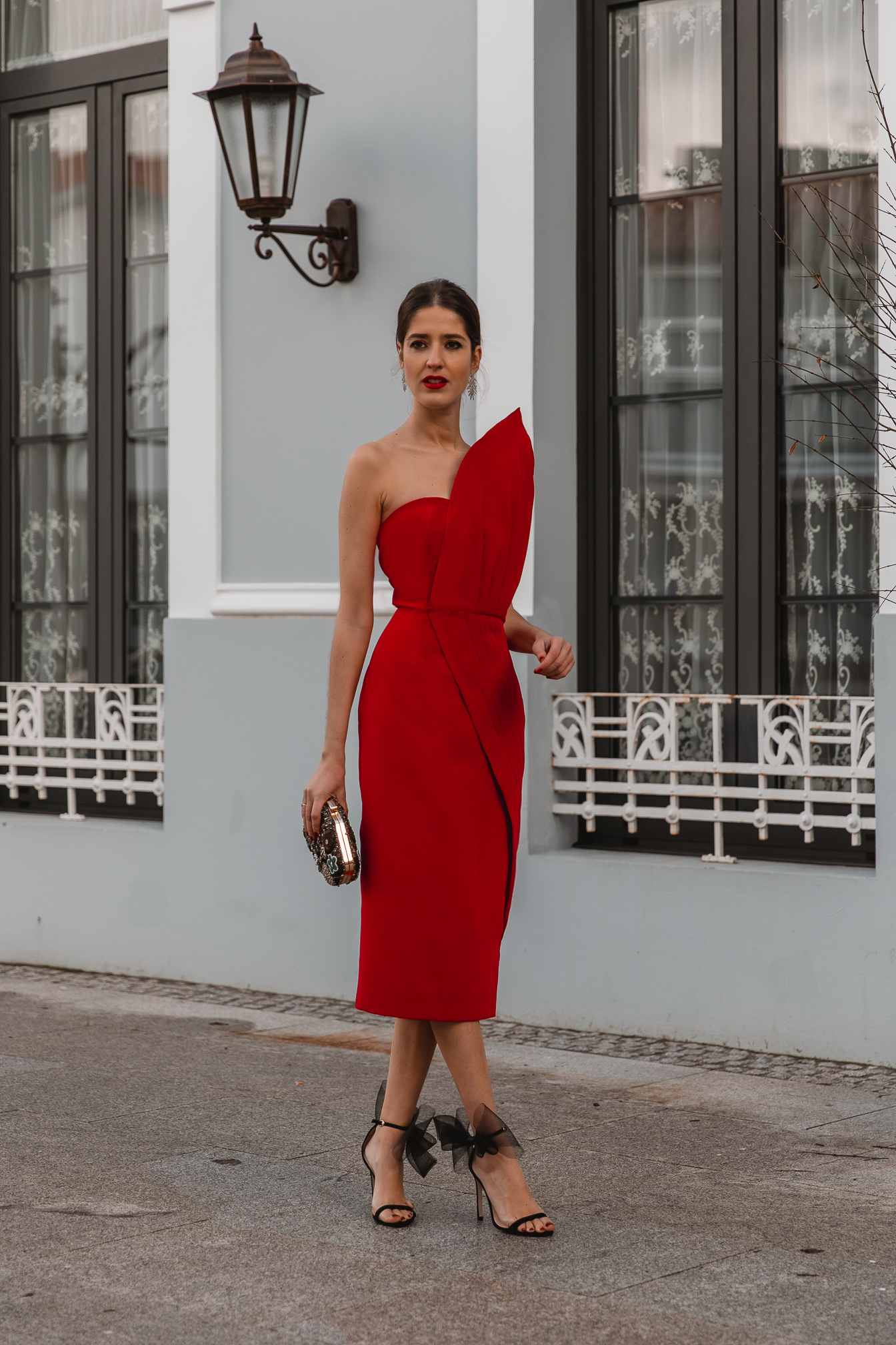 vestido rojo invitada perfecta