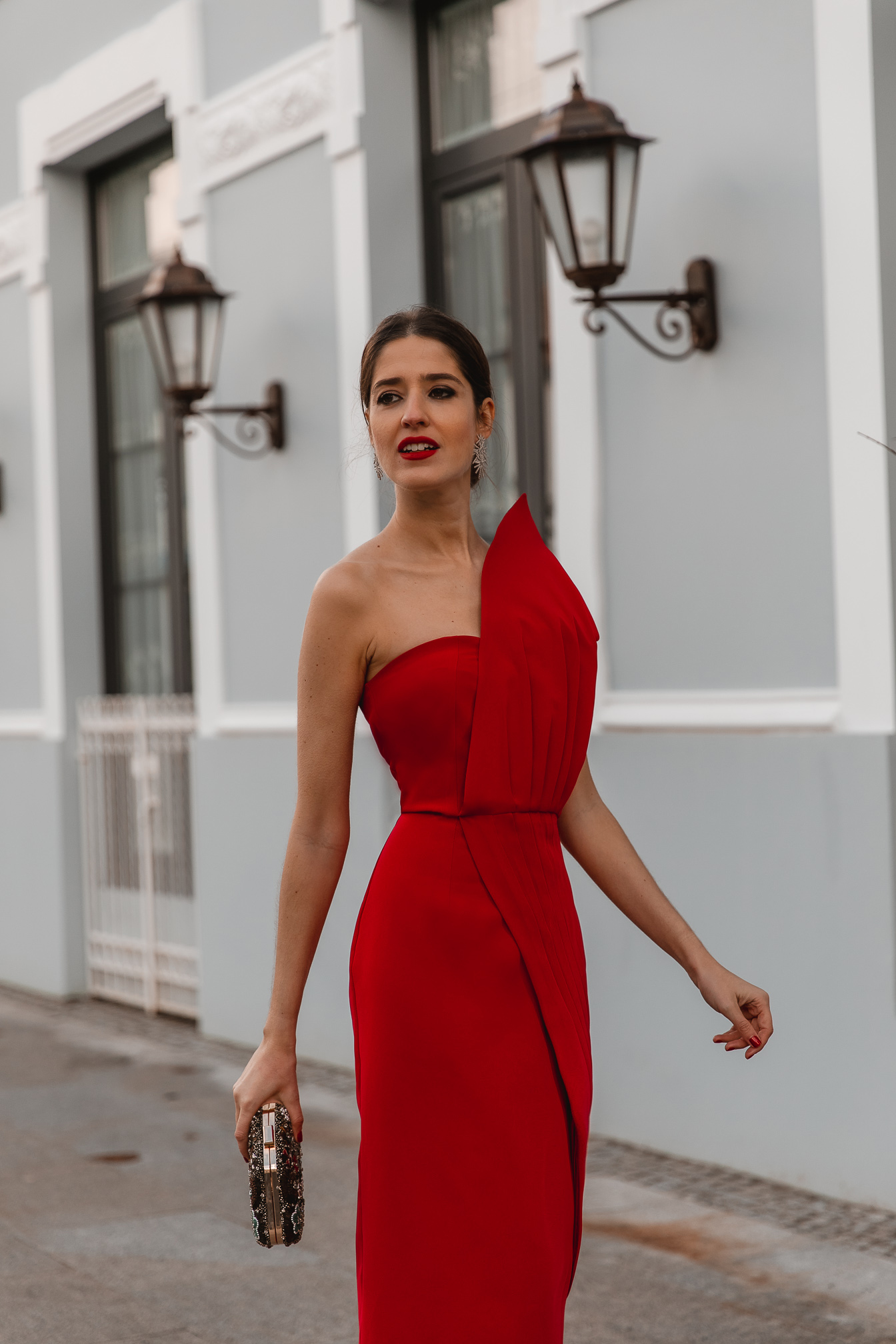 vestido rojo invitada perfecta