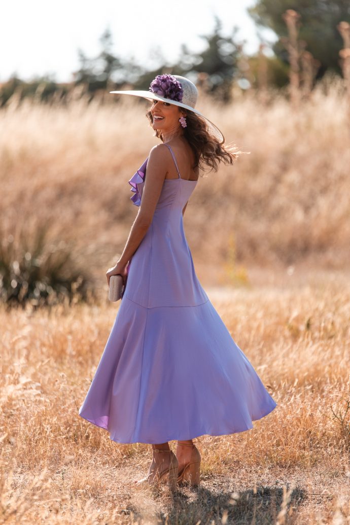 Vestido lila volantes