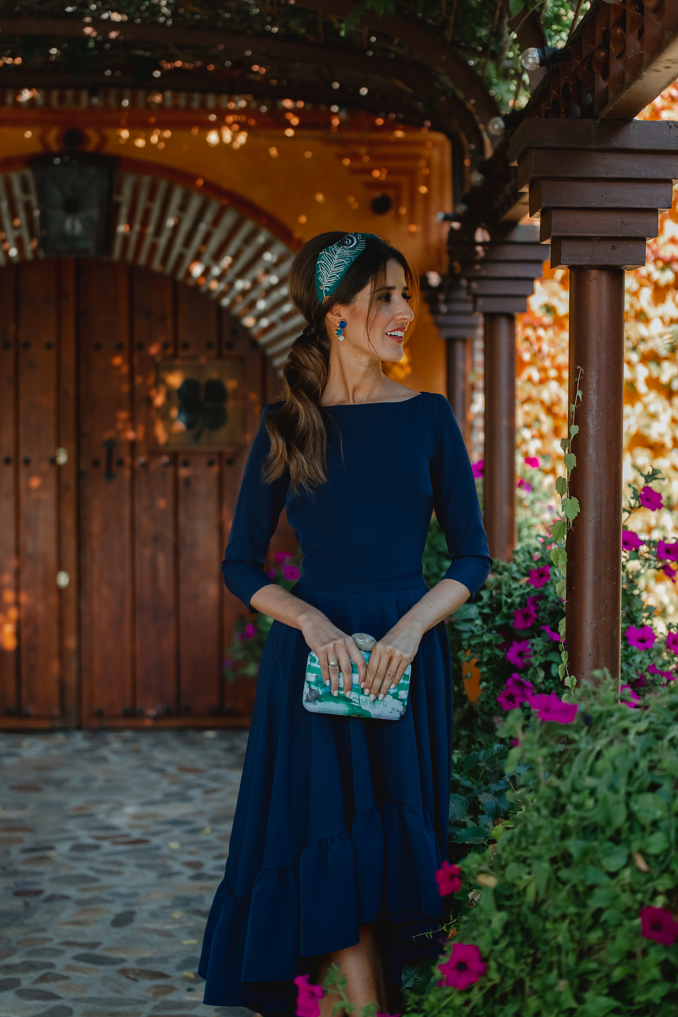 invitada boda otoño vestido azul