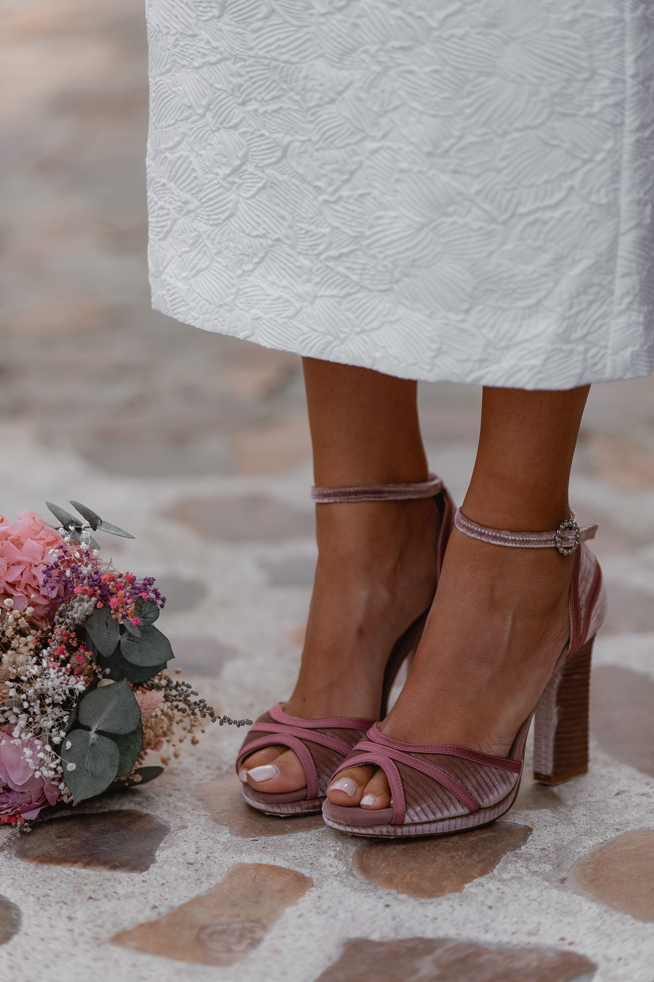 sandalias terciopelo rosa novia