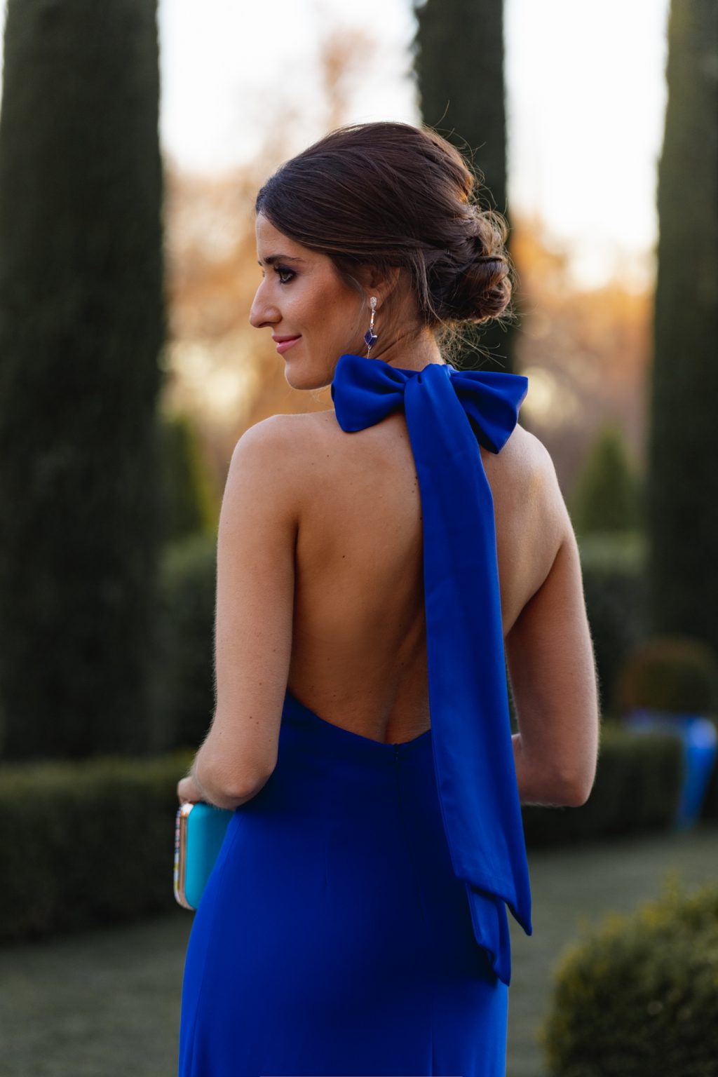 Vestidos largos de chiffon estilo halter con lazo Azul Royal