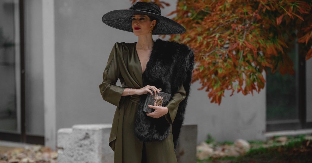 Mono verde lowcost para invitadas de boda o cenas de navidad